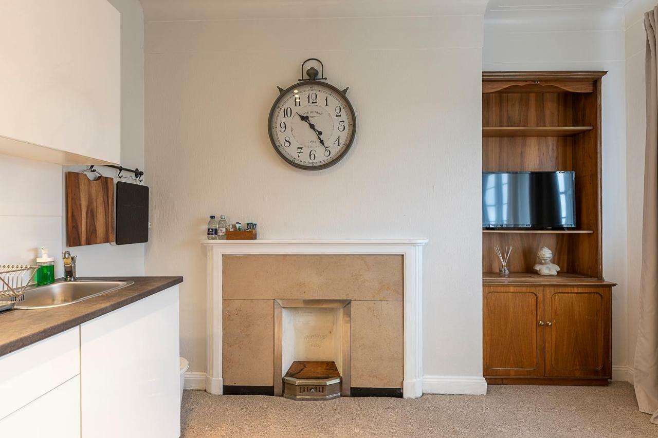 Grand Swiss Cottage Apartment Londres Exterior foto